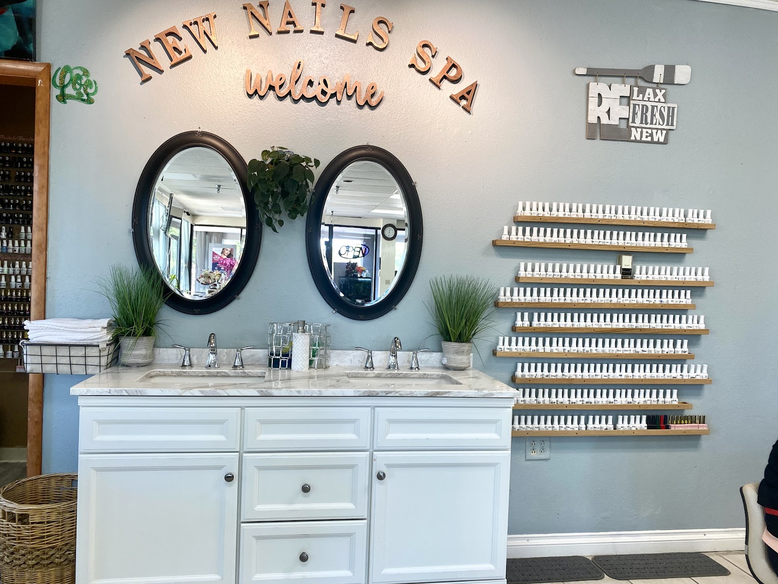 New Nails Spa nail photo 5